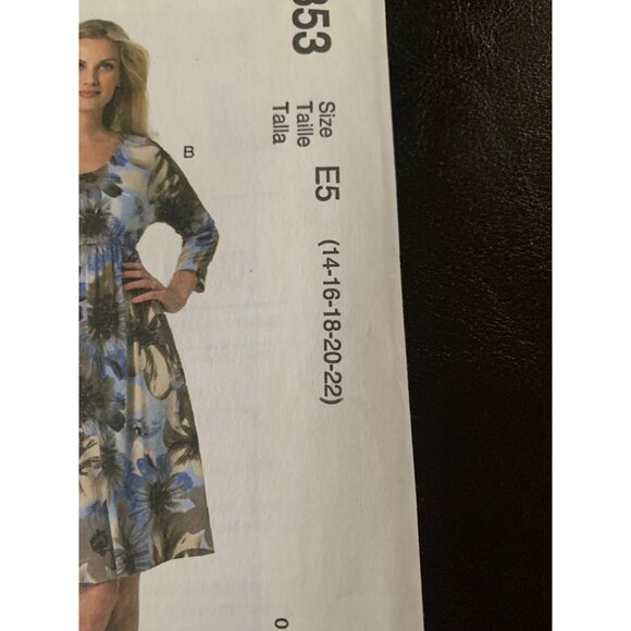 McCall's Misses Dress Shirt Sewing Pattern Sz 14 - 22 M7353 - Uncut - Picture 3 of 9